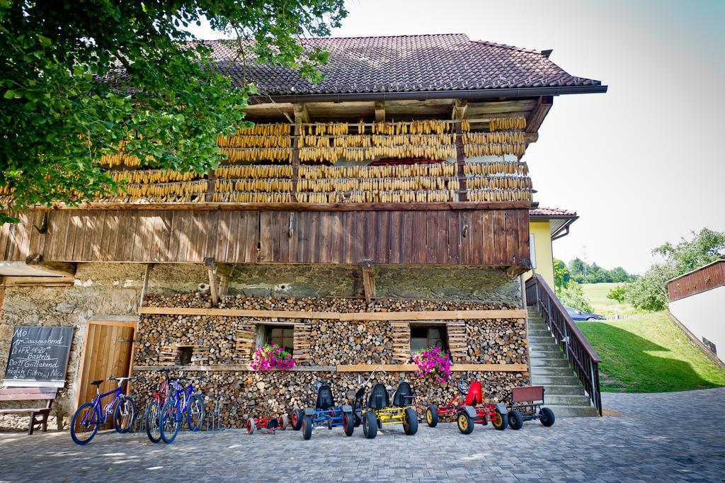 Bauernhof Liendl Villa Keutschach am See Bagian luar foto